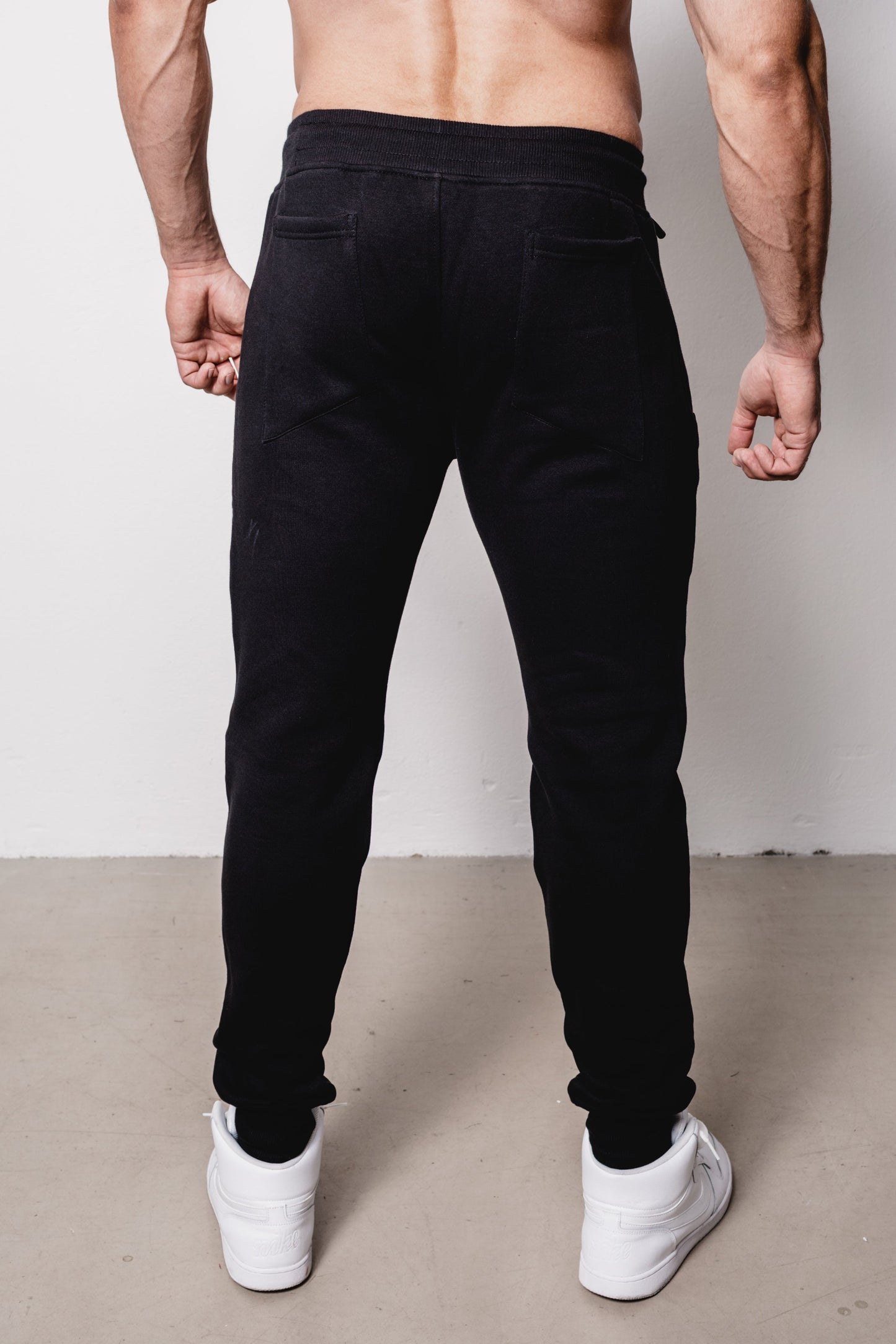 Gymknights „Linear Pattern“ Jogger – 100% Heavy Cotton – Structural Fit
