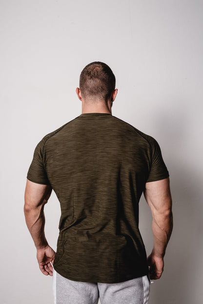 Gymknights „Stealth Camo“ Shirt – Tactical Performance & Quick-Dry